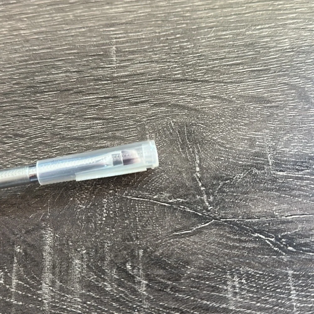 It makeup brush - Picture 5 of 5